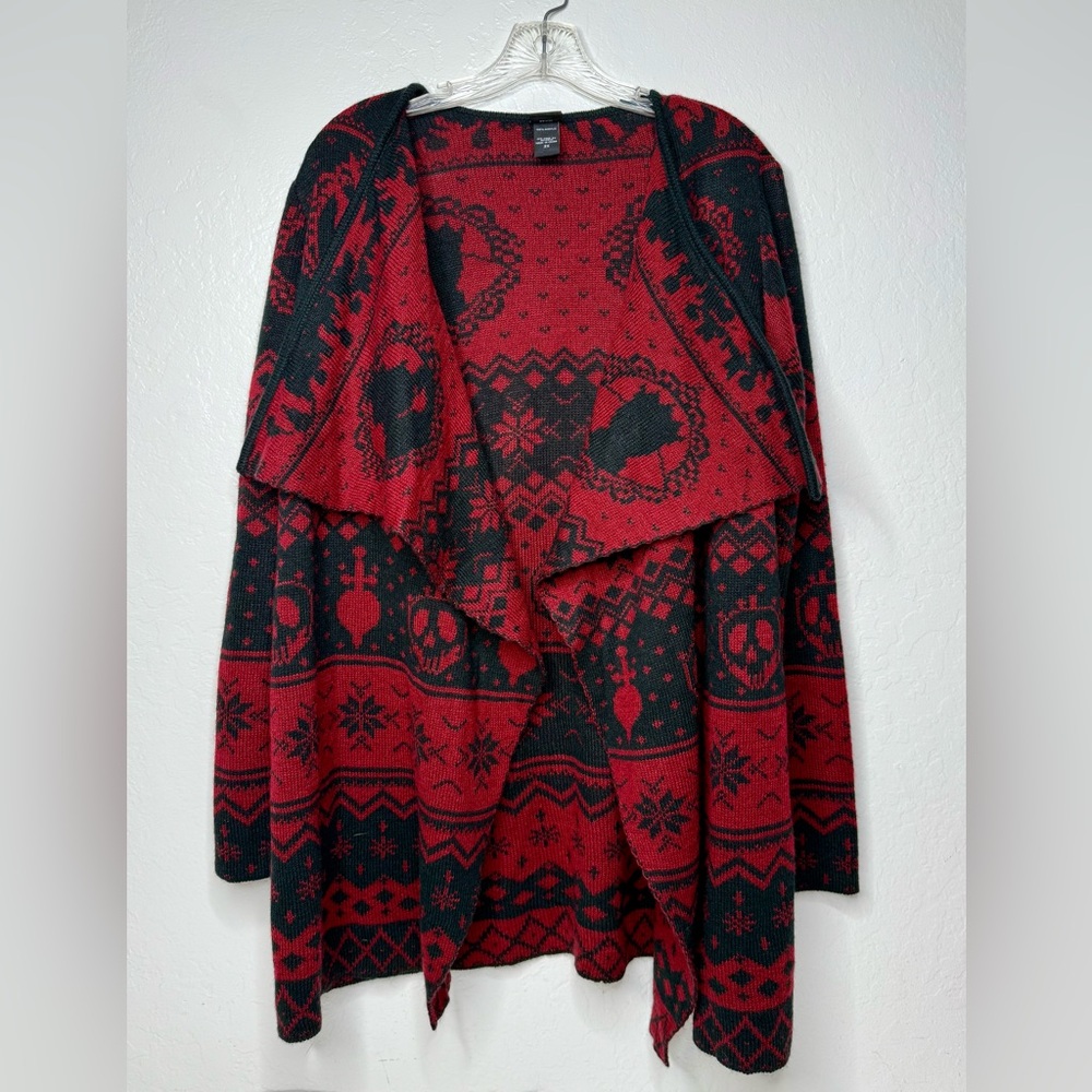 Disney Snow White Evil Queen Plus Size‎ 2X Poison Apple Cardigan Halloween Red